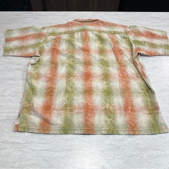 Mountain‎ Hardware Men’s Shirt - Medium - Picture 11 of 14